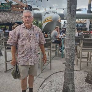 Meet your Posher, Cecil